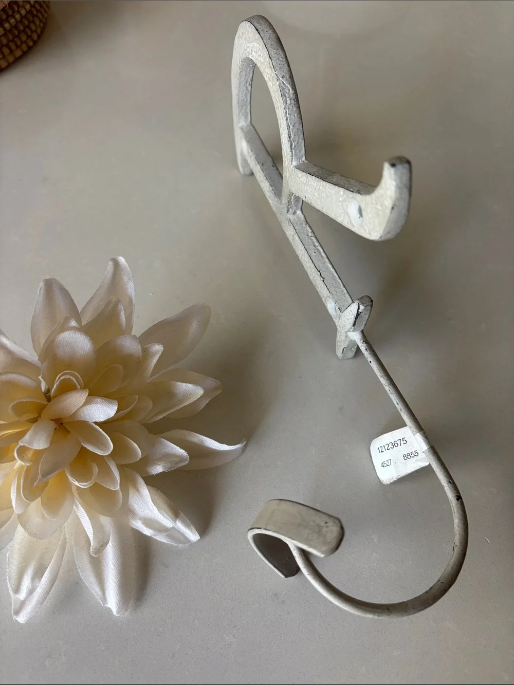 ❤️… Anthropologie Metallic Silver Letter R Wall Hook